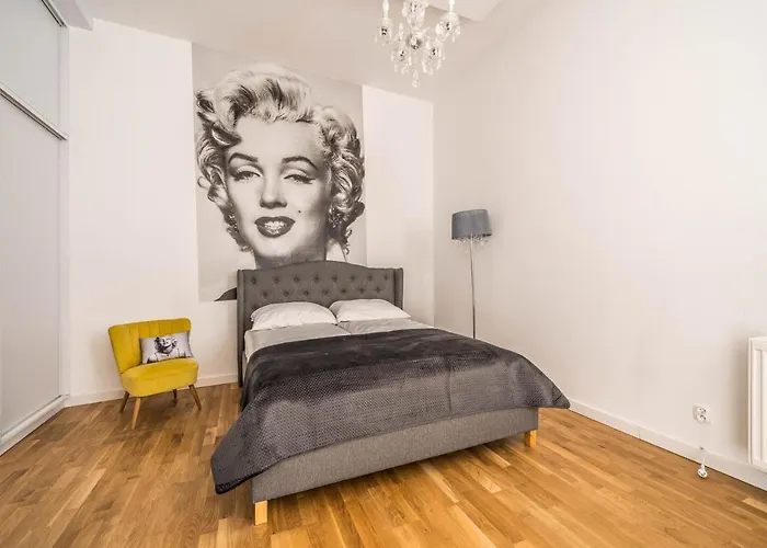 Apartament Marilyn W Kamienicy Wicherkiewiczow